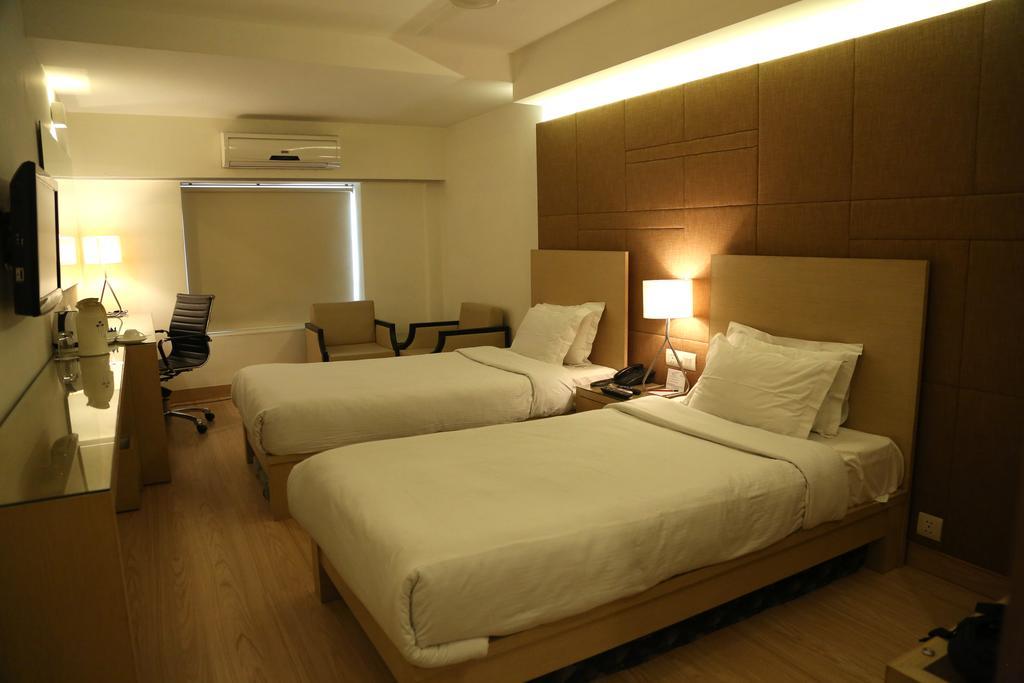 Hotel President Dehradun Rum bild