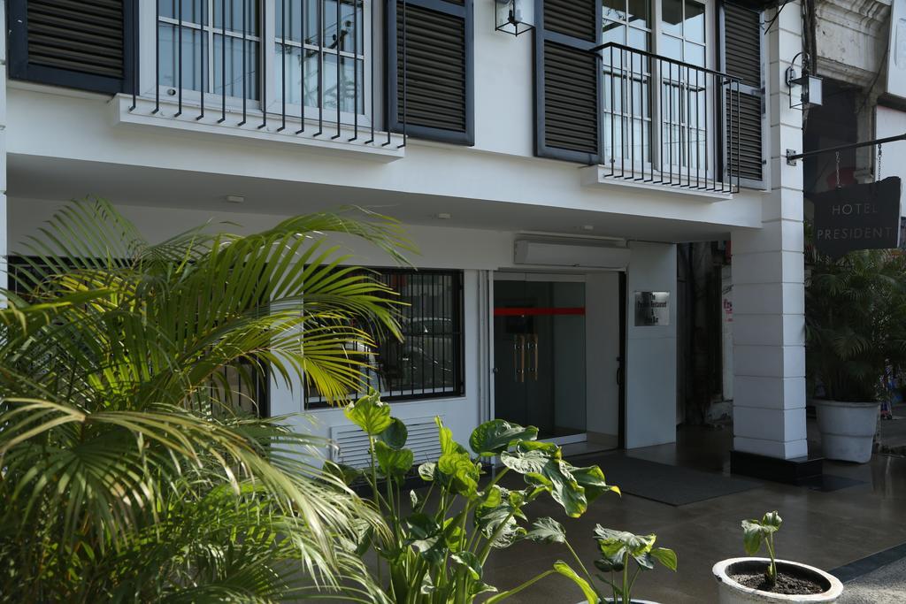 Hotel President Dehradun Exteriör bild